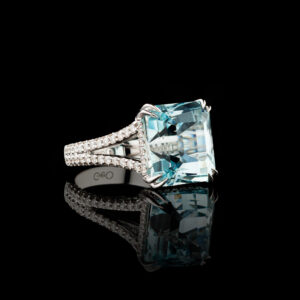 Anillo de Plata con Piedras